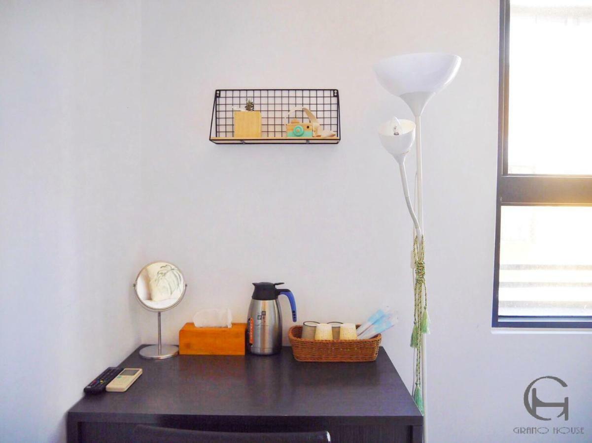 Grano-House Hostel Taichung Exterior photo